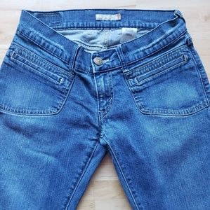 Levi's Capri Low Rise Jean's
